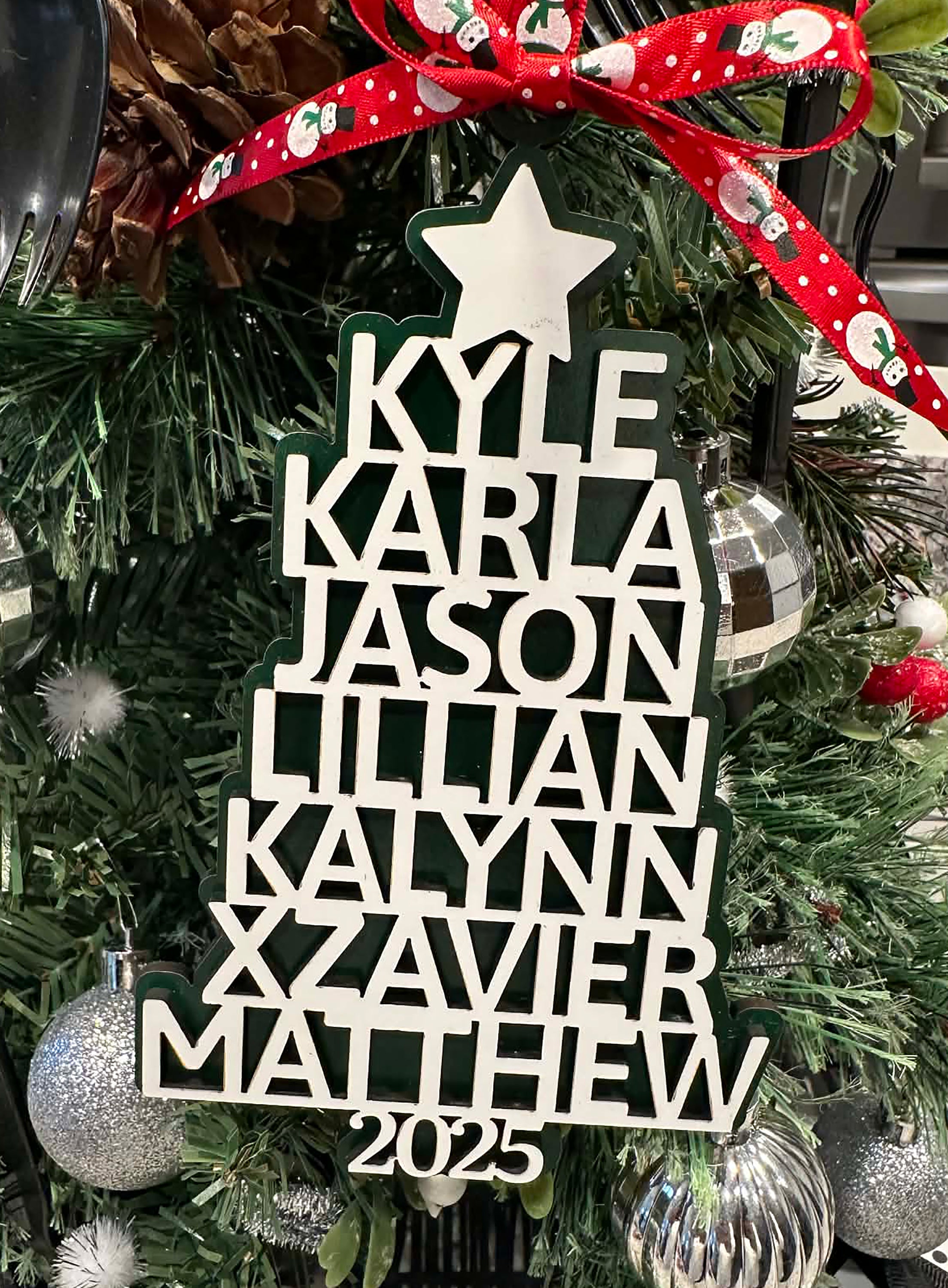 Personalized Family Tree Ornament 2025