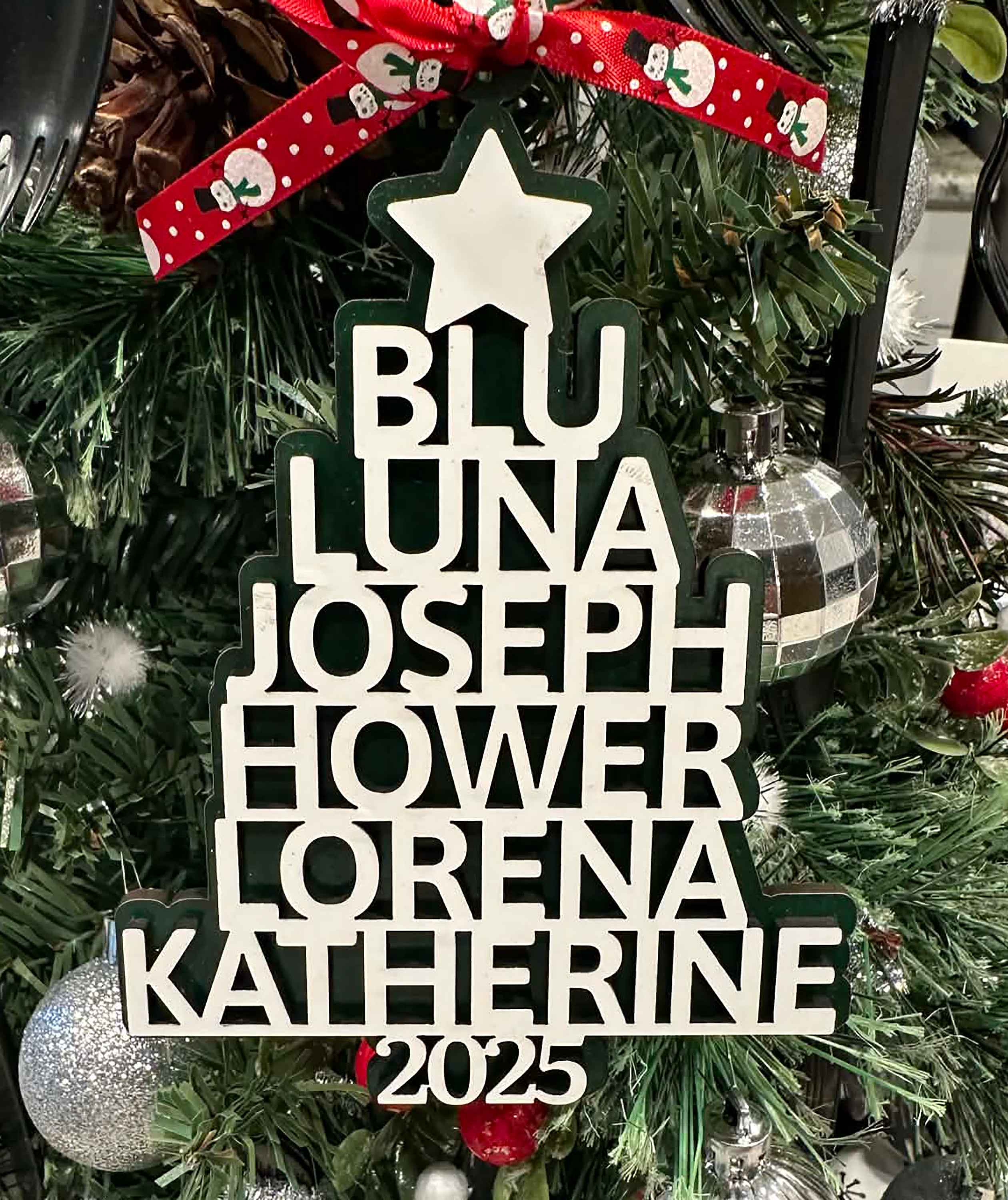 Personalized Family Tree Ornament 2025