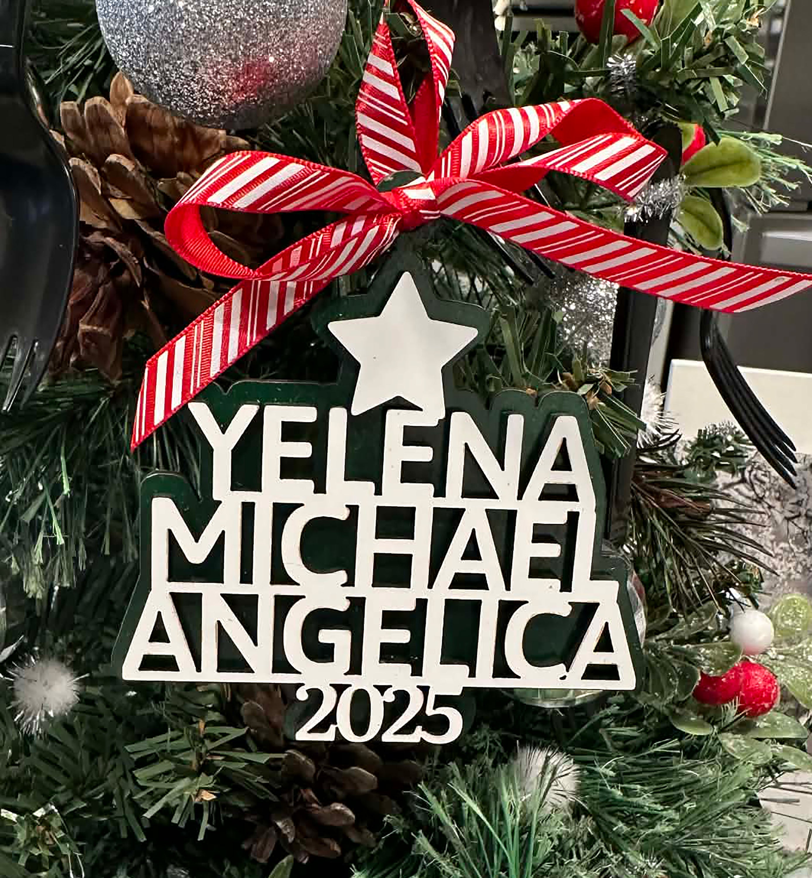 Personalized Family Tree Ornament 2025