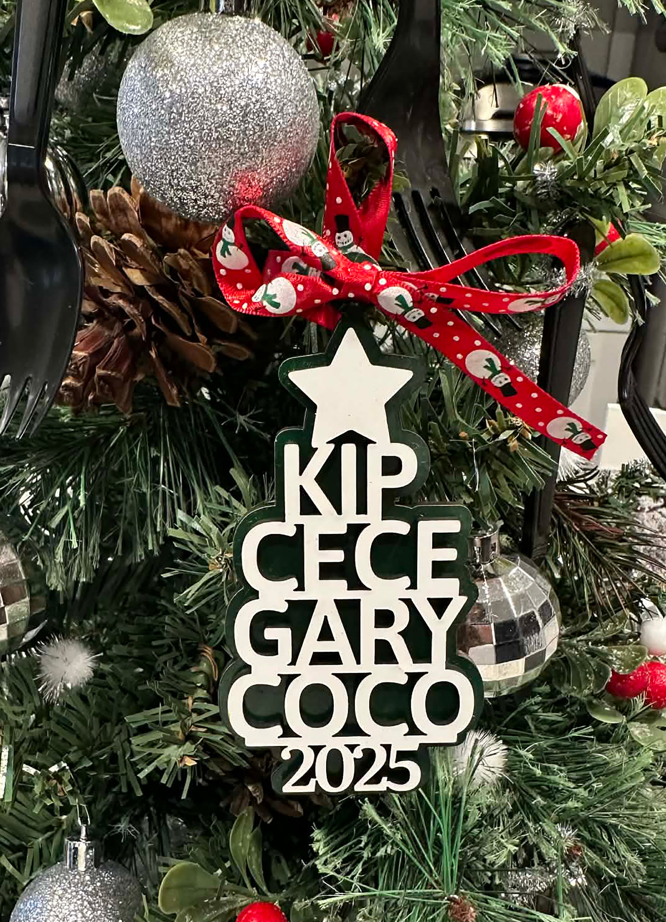 Personalized Family Tree Ornament 2025